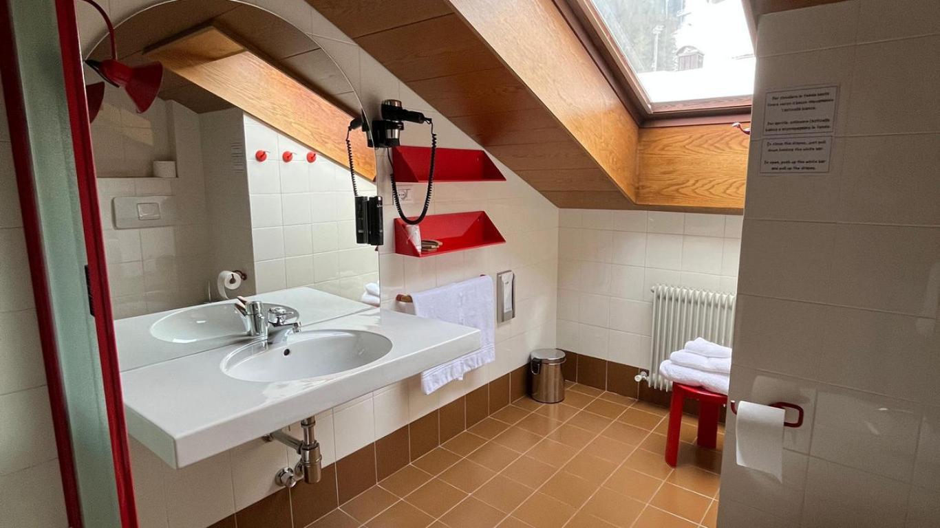 מדונה די קמפיליו Hotel La Baita מראה חיצוני תמונה